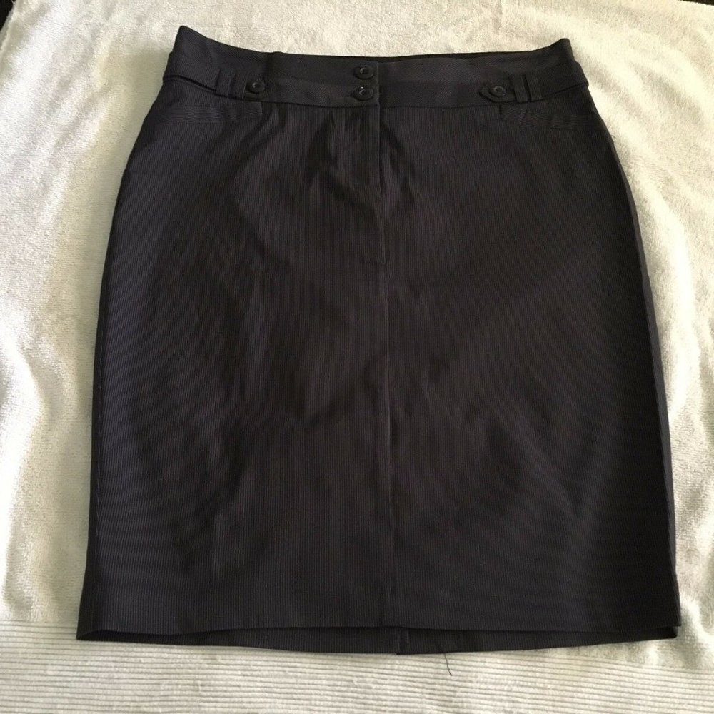 Have & Have Women's Knee Length Dark Grey Pencil Skirt Size M.